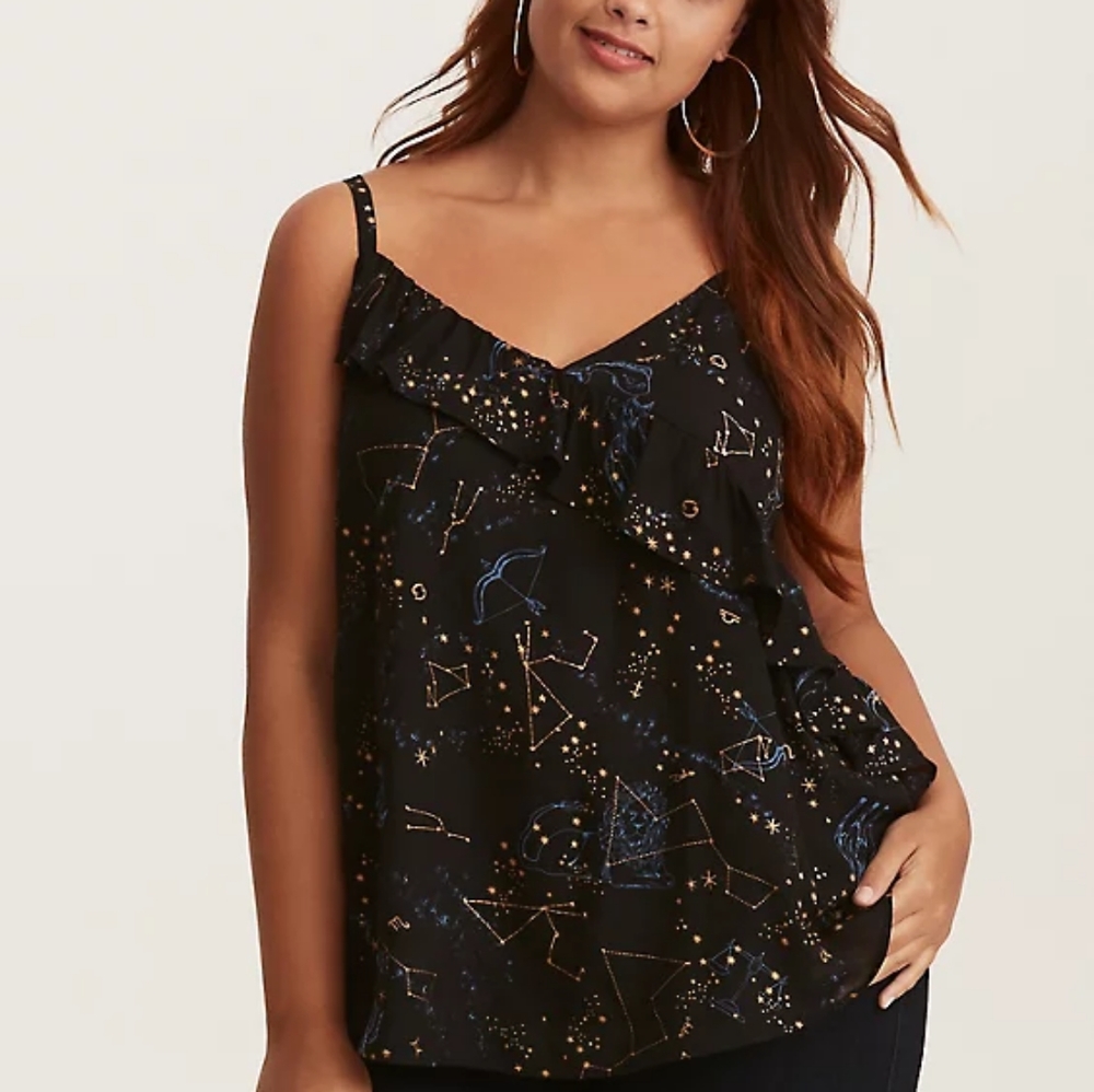 TORRID COSMO PRINT GEORGETTE ASYMMETRICAL SWING CAMI SIZE 1